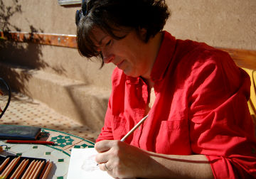 La créatrice et ses crayons