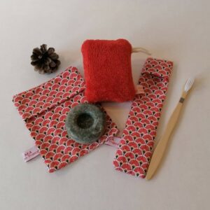 kit de salle de bain petites plumes rouges