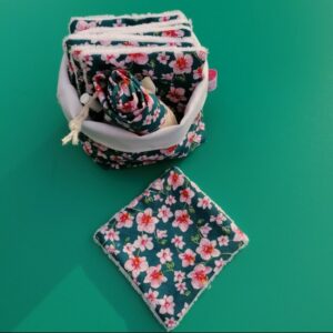lingettes hana turquoise et filet de lavage assorti
