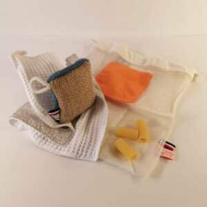 coffret de cuisine coloris gris clair beige